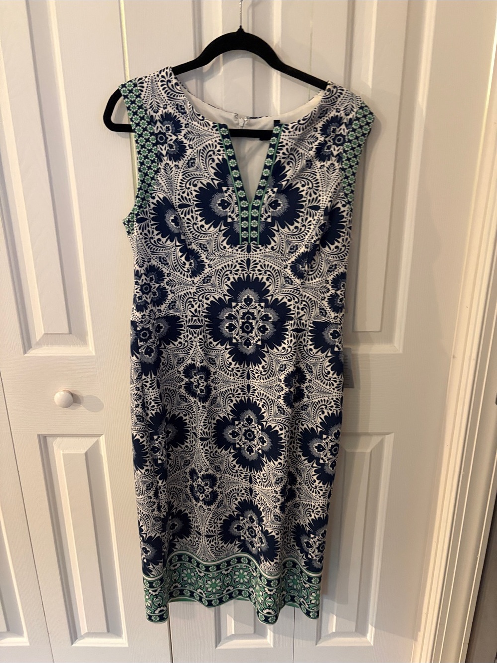 Sleeveless Navy & White Floral Shift Dress with Green Trim